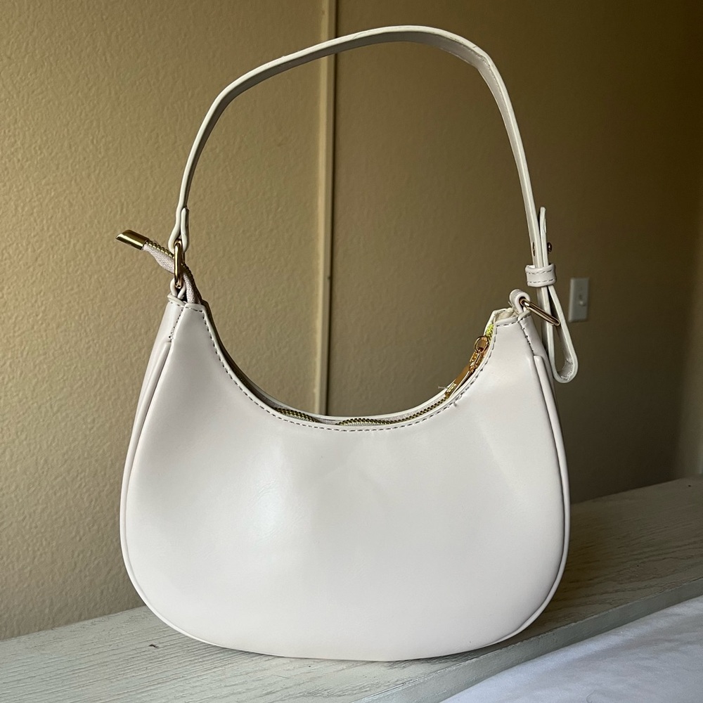 Nude Shoulder Bag